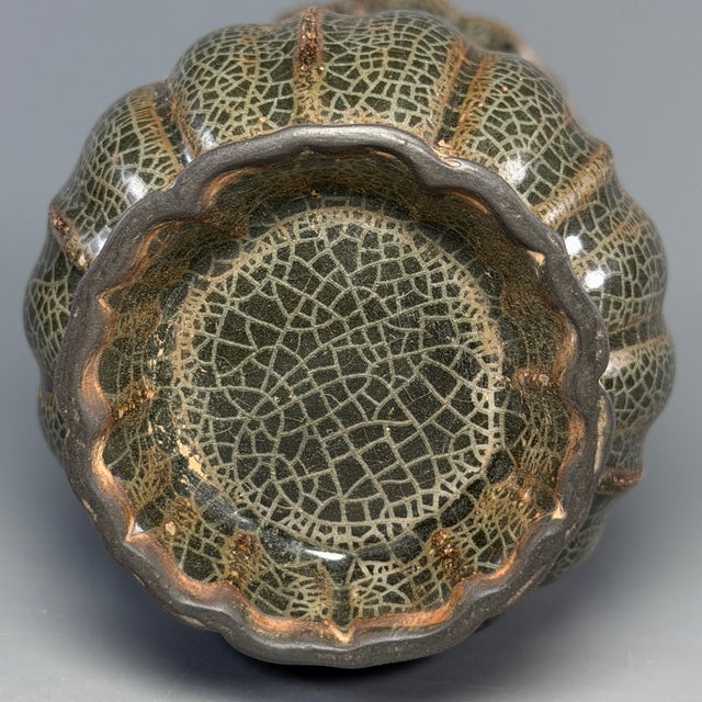 Antique Chinese Official‑Style Celadon Lobed Vase With Scalloped Rim For Sale - Image 10 of 10