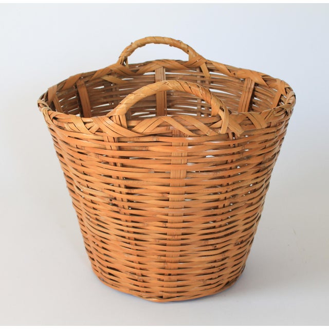 Farmhouse Vintage Handwoven Double Handle Split Reed Basket For Sale - Image 3 of 10