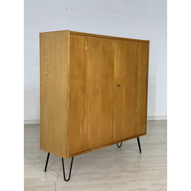 Mid-Century Chest of Drawers For Sale - Image 3 of 11