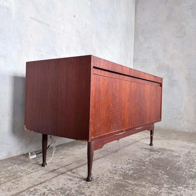 Mid-Century Teak Armstrong Radiogram Record Player Cabinet For Sale - Image 6 of 10