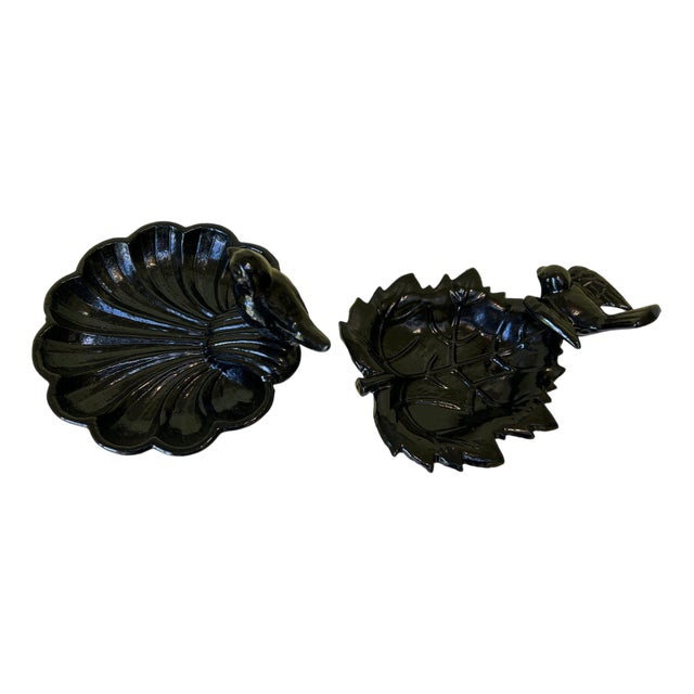 Victorian Cast Iron Free-Standing Bird Baths, Set of 2 For Sale