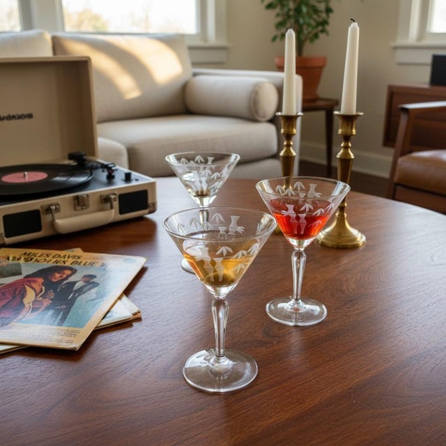 Mid 20th Century Mid Century Modern Sasaki Noritake Bamboo Etched Crystal Martini Cocktail Stemmed Glasses - Set 3 For Sale - Image 9 of 10