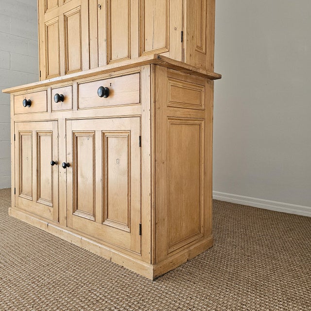 Late 19th Century Antique English Pine Housekeeper's Cupboard - Circa 1880 For Sale - Image 5 of 15