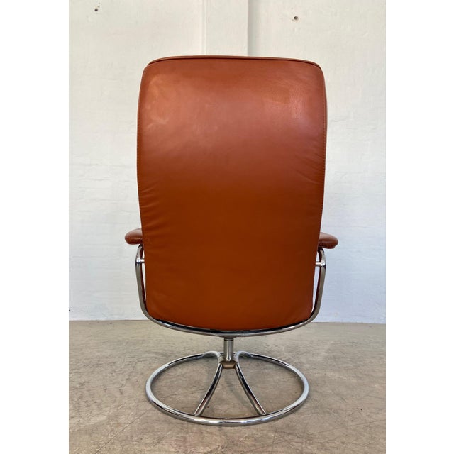 Vintage Cognac Leather Ekornes Stressless Reclining Lounge Chair & Stool 1960,s For Sale - Image 15 of 18