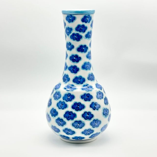 Handmade Ceramic “Gonca” Bud Vase (25cm) White & Blue Cloud Pattern – Minimalist Single Stem Vessel For Sale - Image 6 of 7