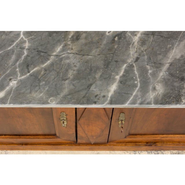 Early 19th Century French Empire Walnut Buffet With Grey Marble Top For Sale In New York - Image 6 of 18