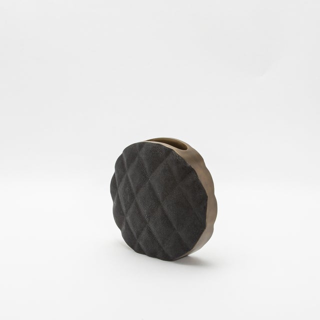 Kifu Paris Modern Quilted Vase in Black Shagreen With Brass Details by Kifu Paris For Sale - Image 4 of 8