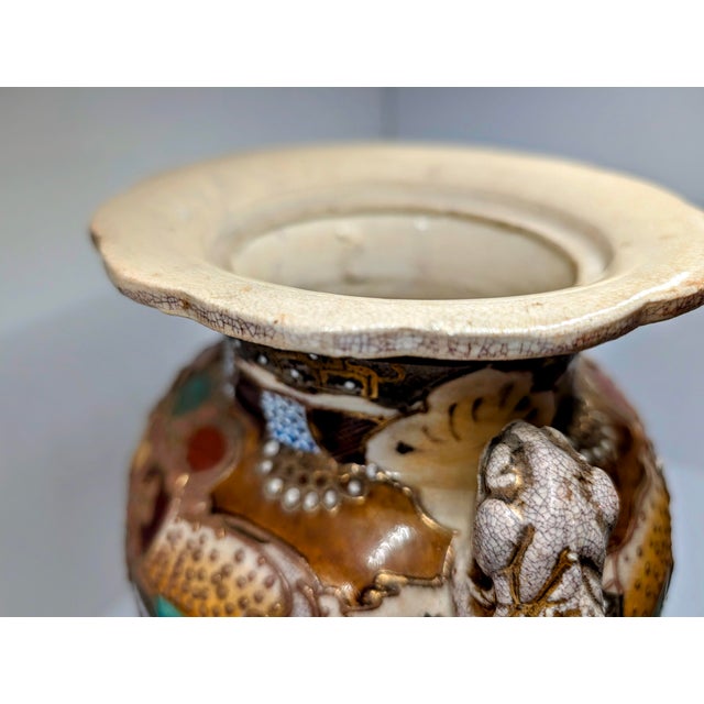 Antique Japanese Satsuma Moriage Vase With Samurai Scene & Figural Handles – 14” For Sale - Image 16 of 18