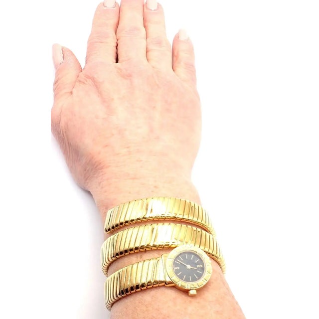 Contemporary 1990s Bulgari Tubogas Serpent Snake Yellow Gold Bracelet Wristwatch For Sale - Image 3 of 10
