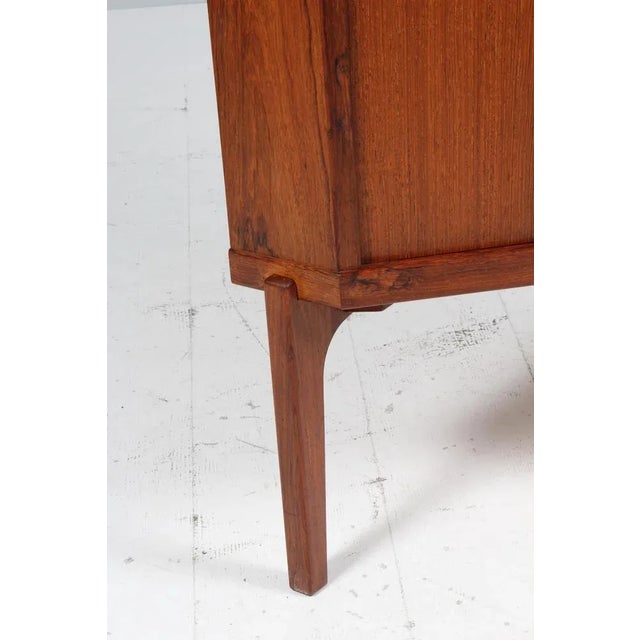 Danish Corner Cabinet in Rosewood, 1960s For Sale - Image 4 of 8