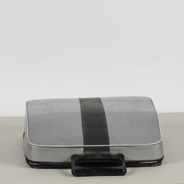 Lettera DL Typewriter from Olivetti For Sale - Image 17 of 18