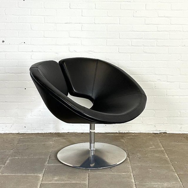 Apollo Armchair from Artifort For Sale - Image 4 of 9