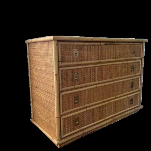 Imagine a beautiful Dal Vera chest of drawers that brings the charm of the 60s and 70s to your interior. This chest of...