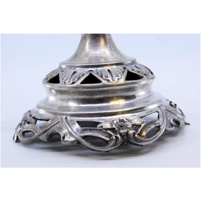 Silver Candy Box with Acid-Etched Glass Plate, Cut-Out Base and Handle For Sale - Image 6 of 10