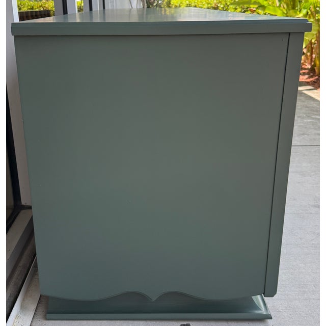 Wood Spanish Revival Sage Green & Gold Leaf Sideboard From 60's For Sale - Image 7 of 8