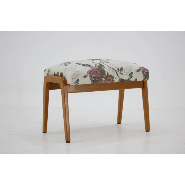Beech Stool, Czechoslovakia, 1970s, in Very Good conditions. Designed 1970 to 1979