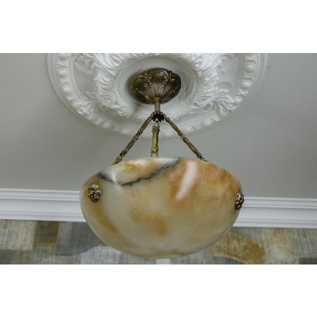 1920s French Art Deco Cream Alabaster and Brass Pendant Light, 1920s For Sale - Image 5 of 18