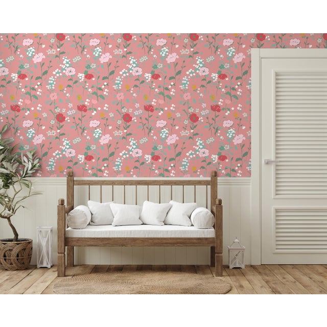 Non-woven fiber-based material with a smooth satin finish. We use the latest digital technology providing the highest...