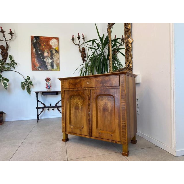 Biedermeier Trumeau in Walnut Veneer For Sale - Image 3 of 18
