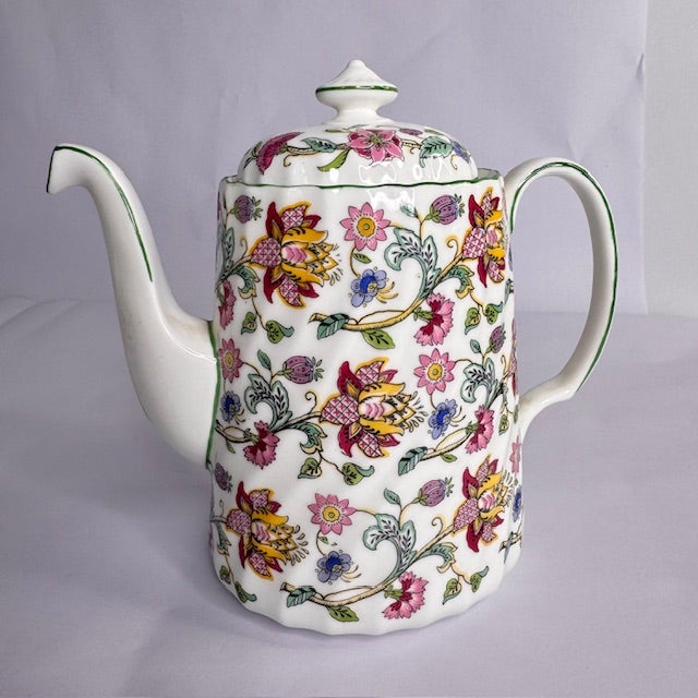 Minton Vintage Minton Haddon Hall English Bone China Tea Set, 17 Pieces, Floral Chintz Pattern For Sale - Image 4 of 15