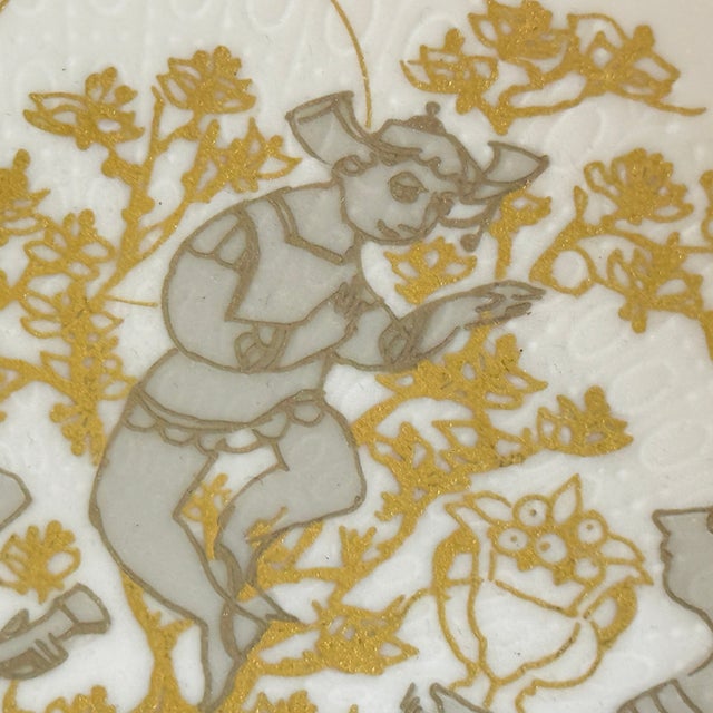 Serenade Plate No. III by Bjørn Wiinblad for Rosenthal Classic Rose, Germany, 1990s For Sale - Image 3 of 4