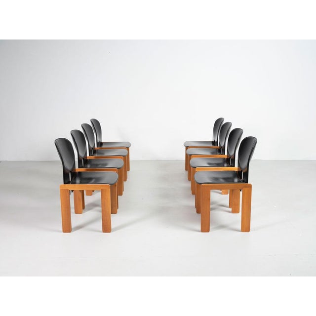 Model 121 Chairs in Black Leather by Tobia & Afra Scarpa for Cassina, 1970s, Set of 8 For Sale - Image 9 of 9
