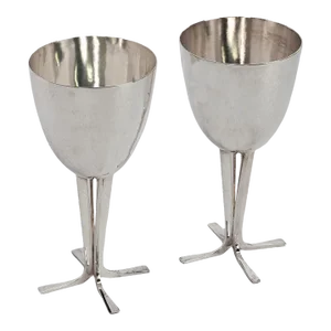 Pair of Mid Century Modernist Sterling Silver Goblets Joe Reyes Apodaca Oregon, 1985