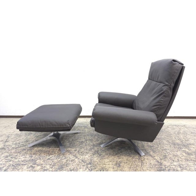 Wood DS 31 Armchair with Stool from De Sede For Sale - Image 7 of 17