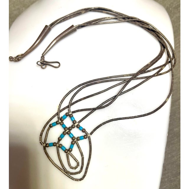 American Early 20th Century Native American Navajo Liquid Silver Heishi Turquoise Necklace, Style after For Sale - Image 3 of 4