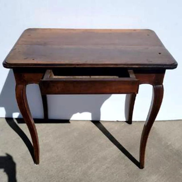 French Provincial French Provincial Louis XV Period Walnut Side Table For Sale - Image 3 of 7