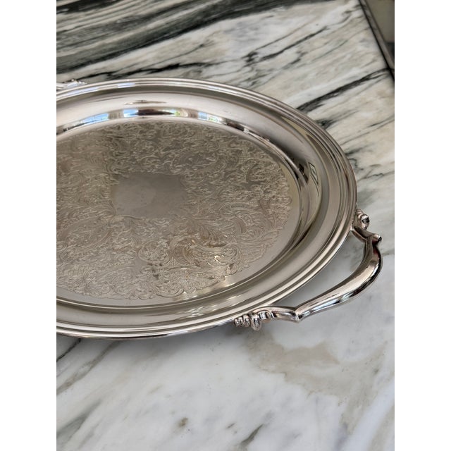 1980s Ralph Lauren Style Oneida Webster Wilcox Silverplate Round Serving Tray For Sale - Image 5 of 12