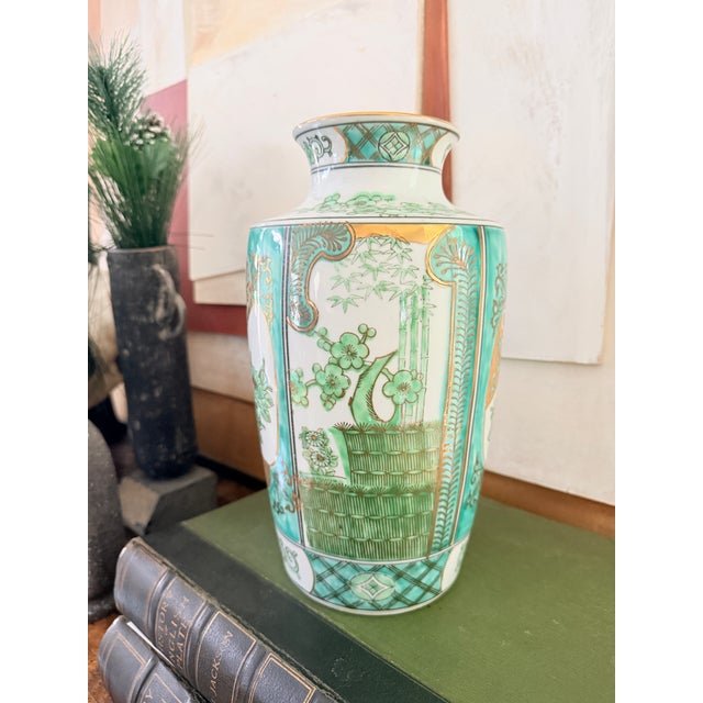 Ceramic 1990a Andrea by Sadek Porcelain Vase Green Gold Chinoiserie Floral 12 Inch Vintage For Sale - Image 7 of 12