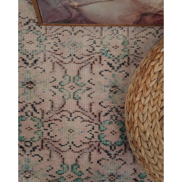 1970s Vintage Handmade Wool Cotton Pink Area Rug For Sale - Image 4 of 12