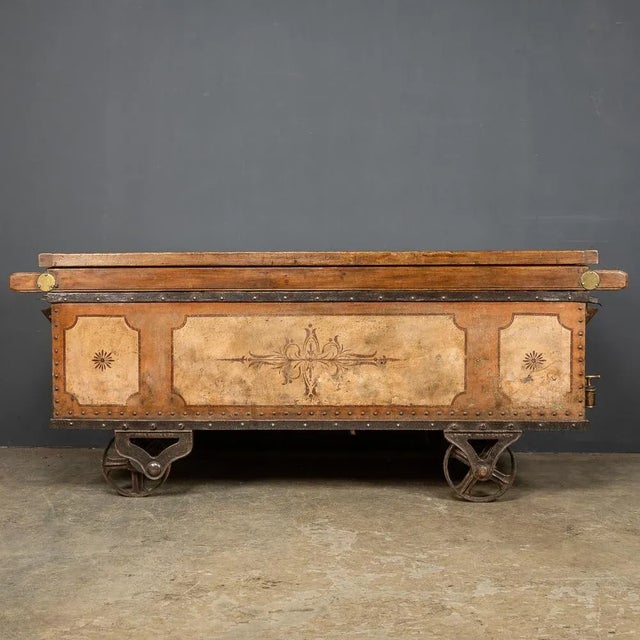 Wood 19th Century Victorian Freight Carriage with Oak Top, 1880s For Sale - Image 7 of 18