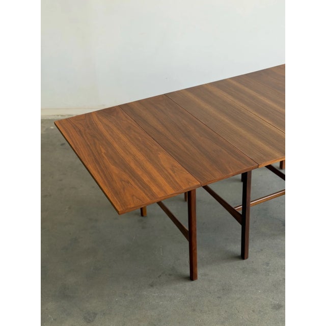 1960s Walnut Drop Leaf Dining Table by American of Martinsville, Attributed For Sale - Image 16 of 18