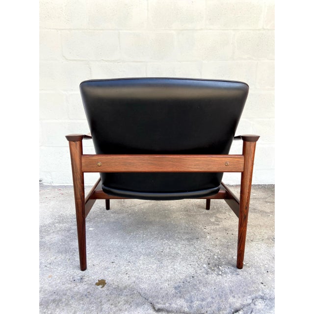 Mid Century Modern Lounge Chair 'Model 711' | by Fredrik Kayser for Vatne Lenestolfabrik For Sale In Tampa - Image 6 of 11