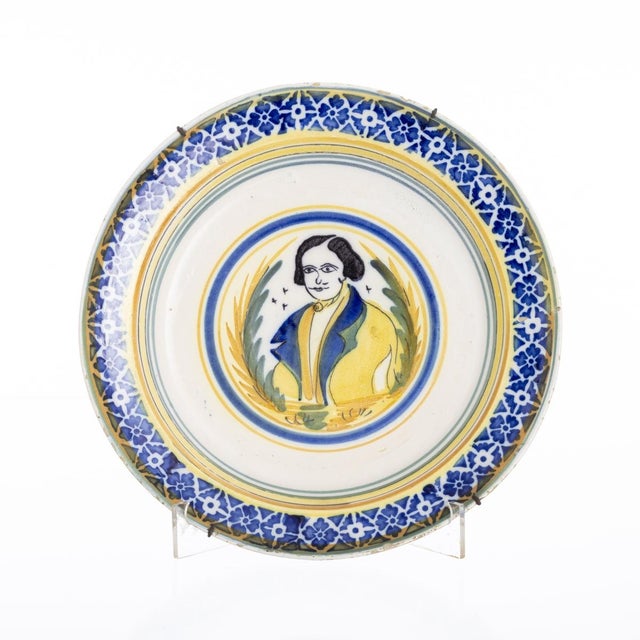 Blue Earthenware Plate from Gaia, 19th Century For Sale - Image 8 of 8