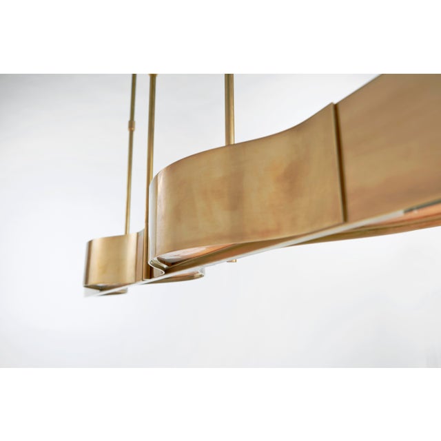 Metal Kelly Wearstler for Visual Comfort Signature Avant Large Linear Pendant in Antique-Burnished Brass with Frosted Glass For Sale - Image 7 of 8