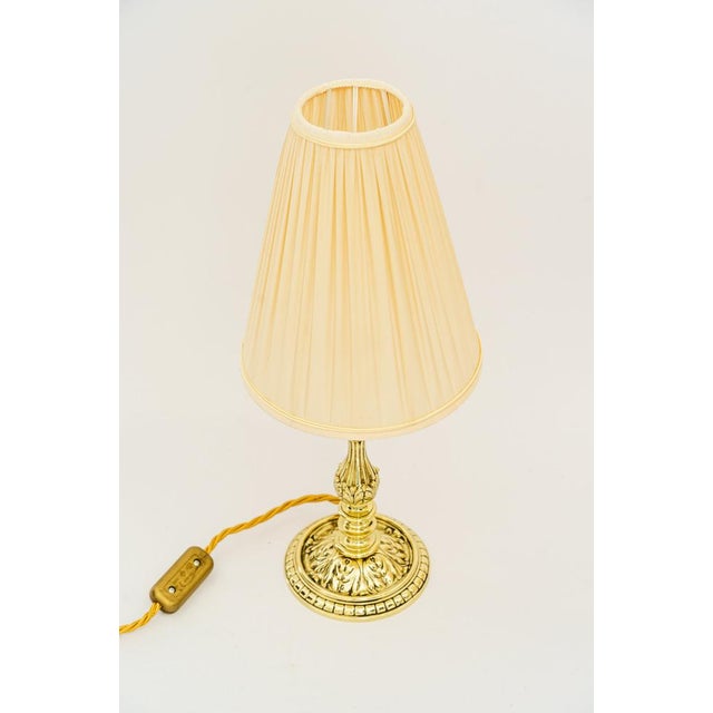 Brass polished and stove enameled The fabric is replaced ( new ) European Plug (up to 250V).The wiring of this item may be...