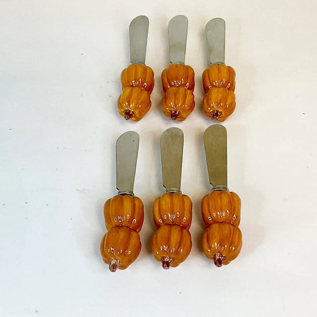 1990s Vintage Pottery Barn Pumpkin Butter Knife Spreaders - Set of 6, Thanksgiving, Halloween. For Sale - Image 6 of 7