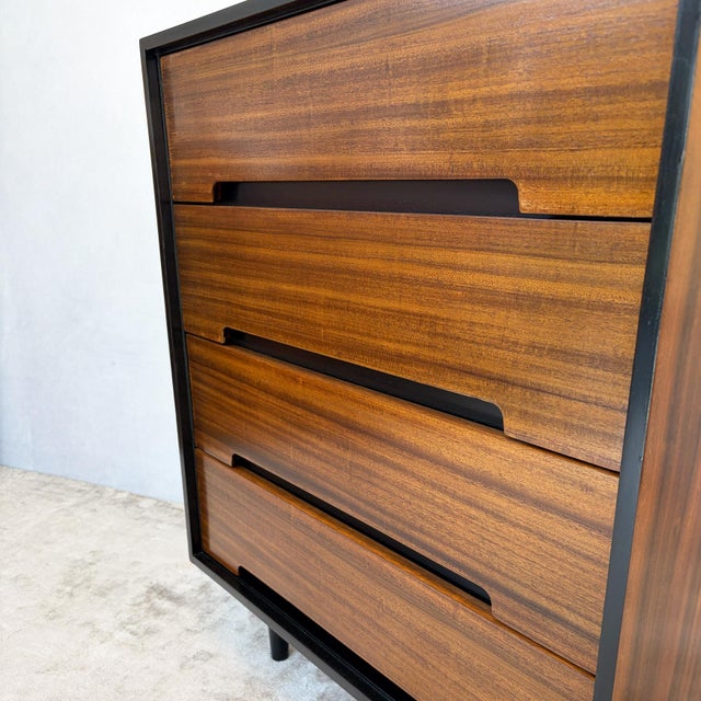 Walnut C Range Chest of Drawers with Mirror by John & Sylvia Reid for Stag, 1950s For Sale - Image 6 of 12