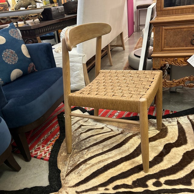 Mid-Century Modern Blond Wood and Rush Seat Side Chair For Sale - Image 3 of 12