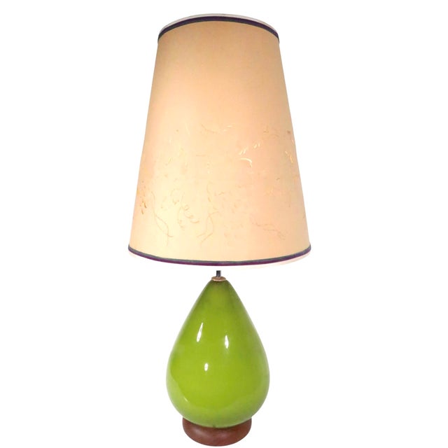 Mid 20th Century Green Glass Table Lamp With Original Shade For Sale In New York - Image 6 of 12