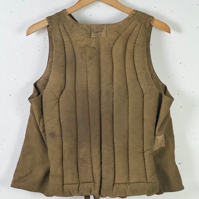 Vintage 1940s Miller Kapok 'Life Save Vest', by the American Pad & Textile Co For Sale - Image 4 of 13