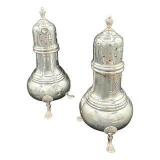 A Pair of Sterling Silver Salt & Pepper Shaker For Sale