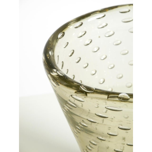 Vintage Light Green Mouth-Blown Murano Vase by Carlo Scarpa for Venini, 1960s For Sale - Image 15 of 18