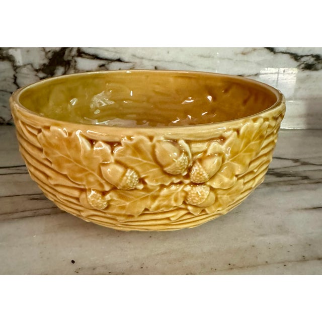 Vintage Bordallo Pinheiro Portugal saffron yellow acorns motif bowl. Decorative/food bowl.