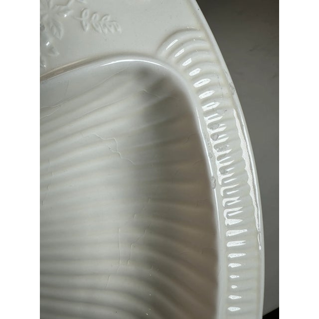 1960s Old Country Roses (English Buffet Collection) by Royal Albert For Sale In Los Angeles - Image 6 of 9