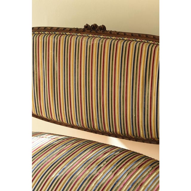 Louis XVI Style Bench in Velvet, 1940s For Sale - Image 4 of 8