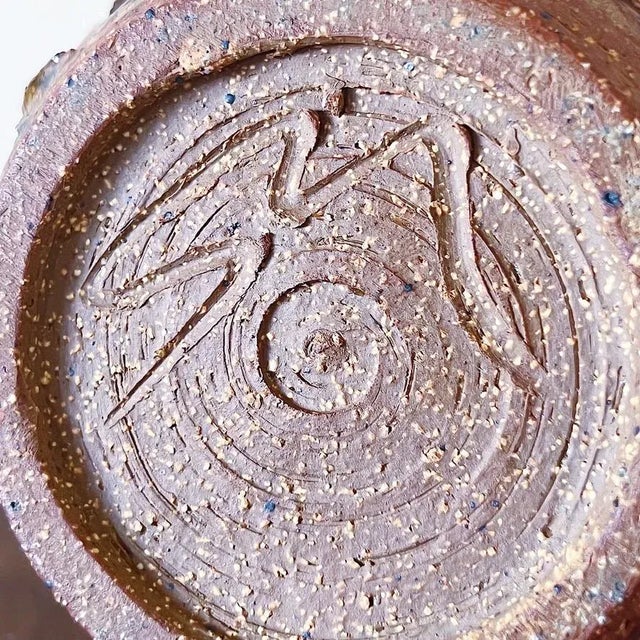 Brutalist Mid-Century Hand Thrown Ceramic Pottery Vase in Brutalist Relief Design in Brown and Ochre Glaze, Signed For Sale - Image 3 of 6